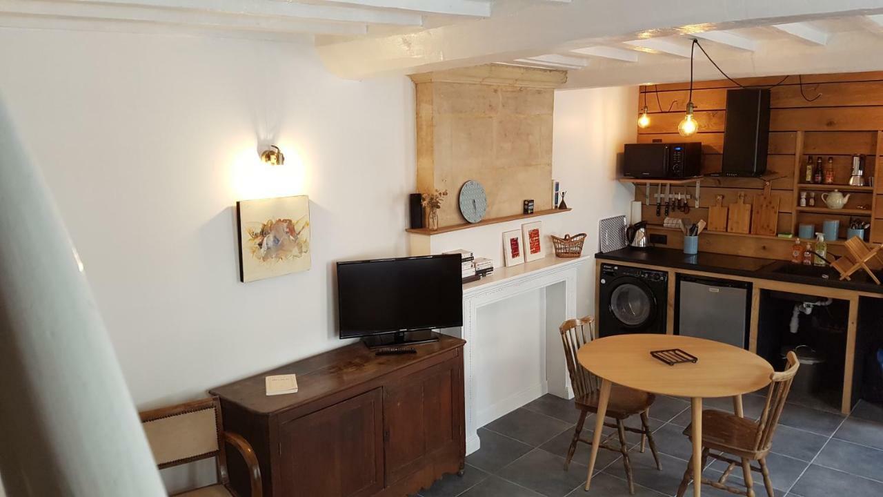Maison Camille 贝桑于潘港 外观 照片